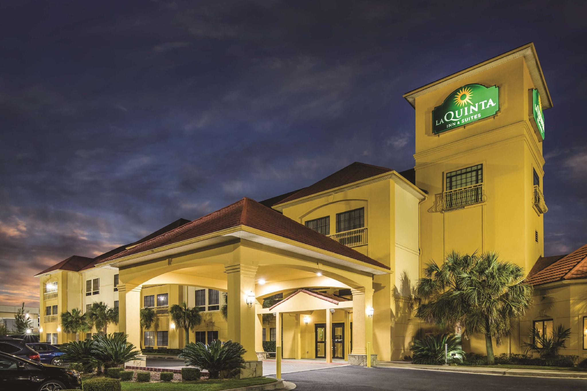 La Quinta By Wyndham Dublin Hotel Exterior photo